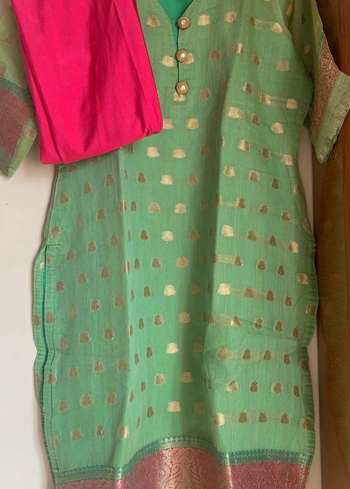 Banarasi Kurta With Leggings