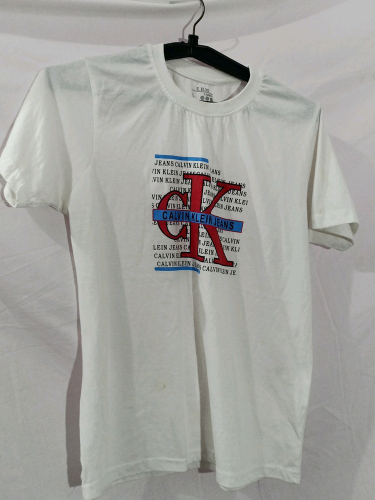 White Cotton Tshirt