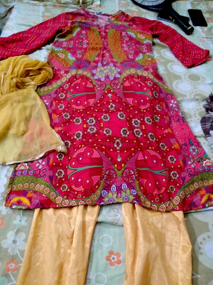 Salwarsuit  With Duppata For Donation