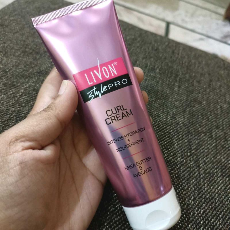 Livon Curls Cream