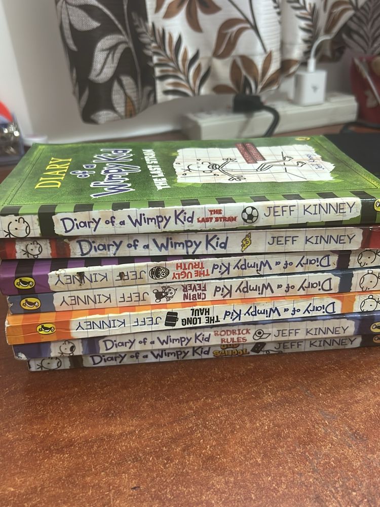 7 books of wimpy kid in good condition