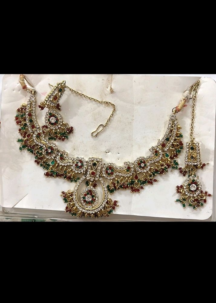 New Jwellery Set ,only Once Used ,No Defect