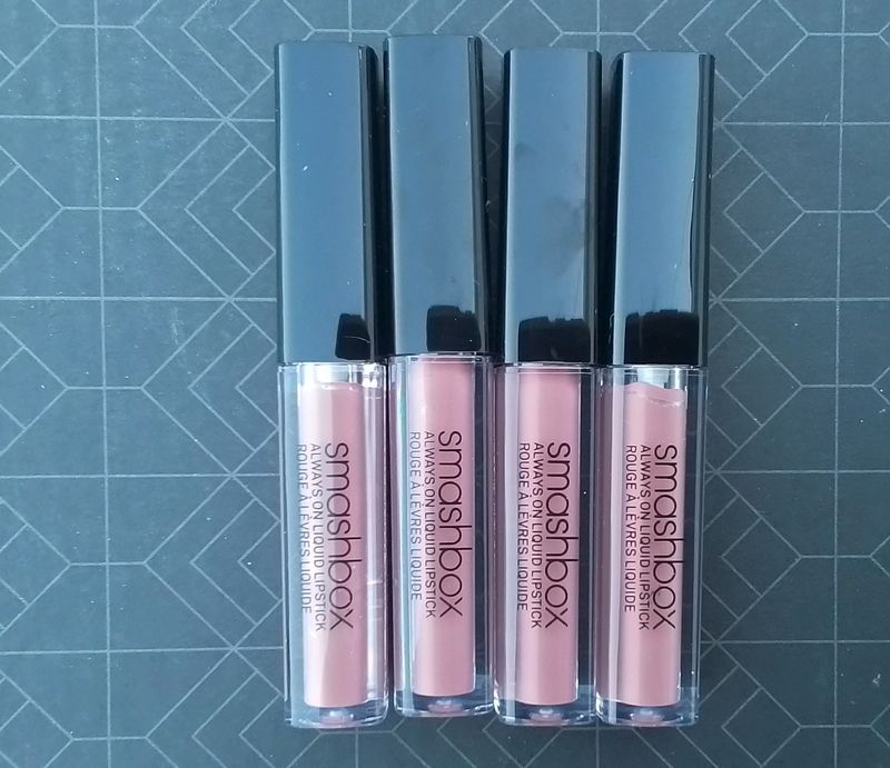 Smashbox Lipstick ~ Stipping Out