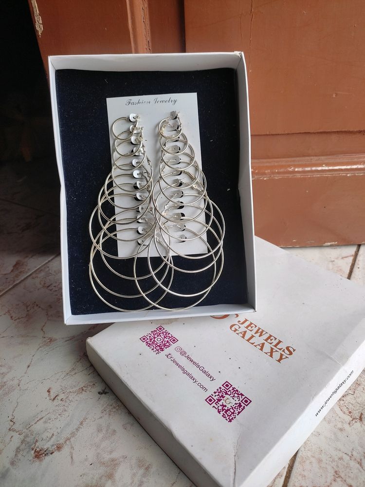 Multisize Hoop Earrings