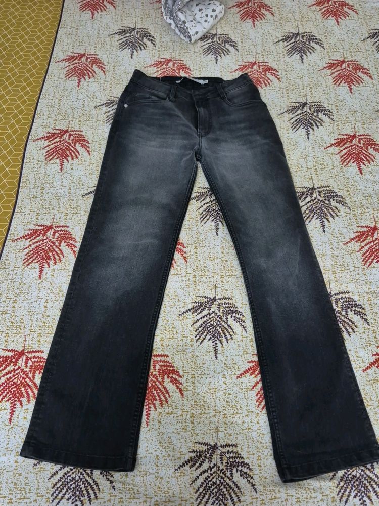 Roaster Straight Jeans