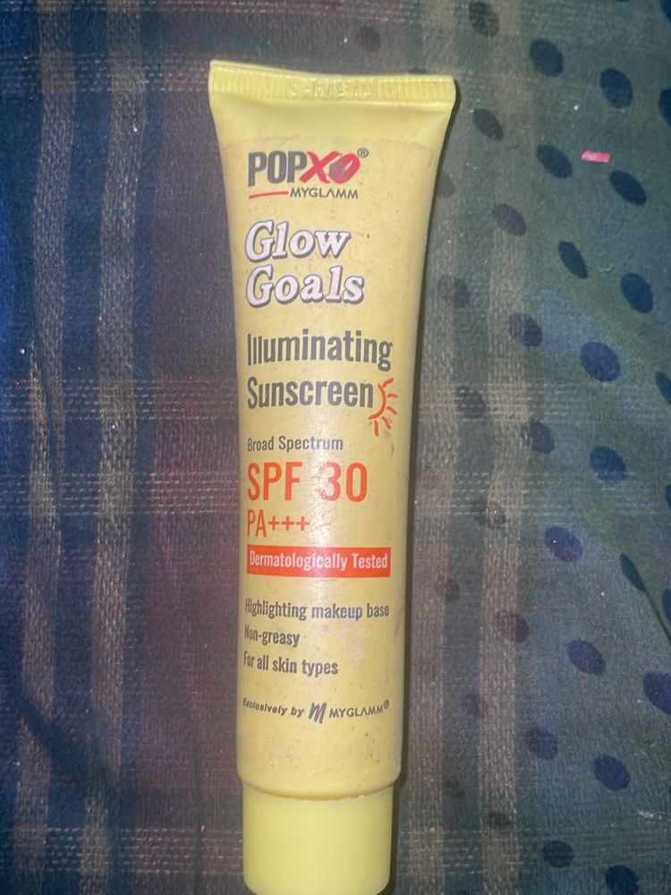 MyGlamm Popxo illuminating Sunscreen