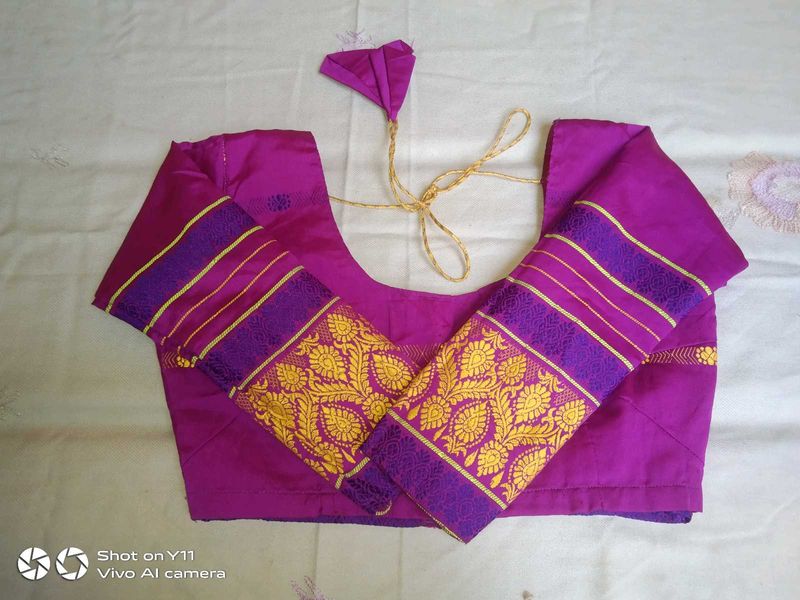 Mekhela Sador Set