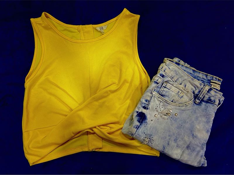 Yellow Branded Tank Top with Torn Diamond Denim💛