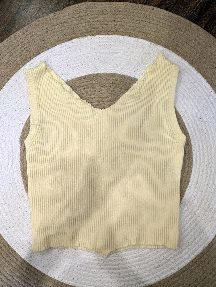 Basic Yellow Top