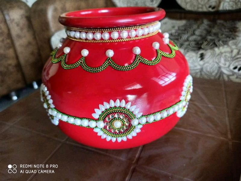 Beautiful Kundan Decorated Kalash