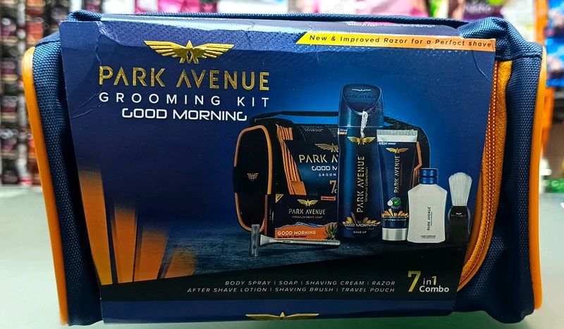 Park Avenue Good Morning Grooming Kit.