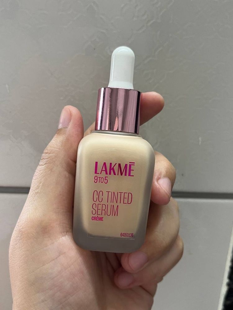 Lakme CC Tinted Serum with 2% Hyaluronic Acid||Tin