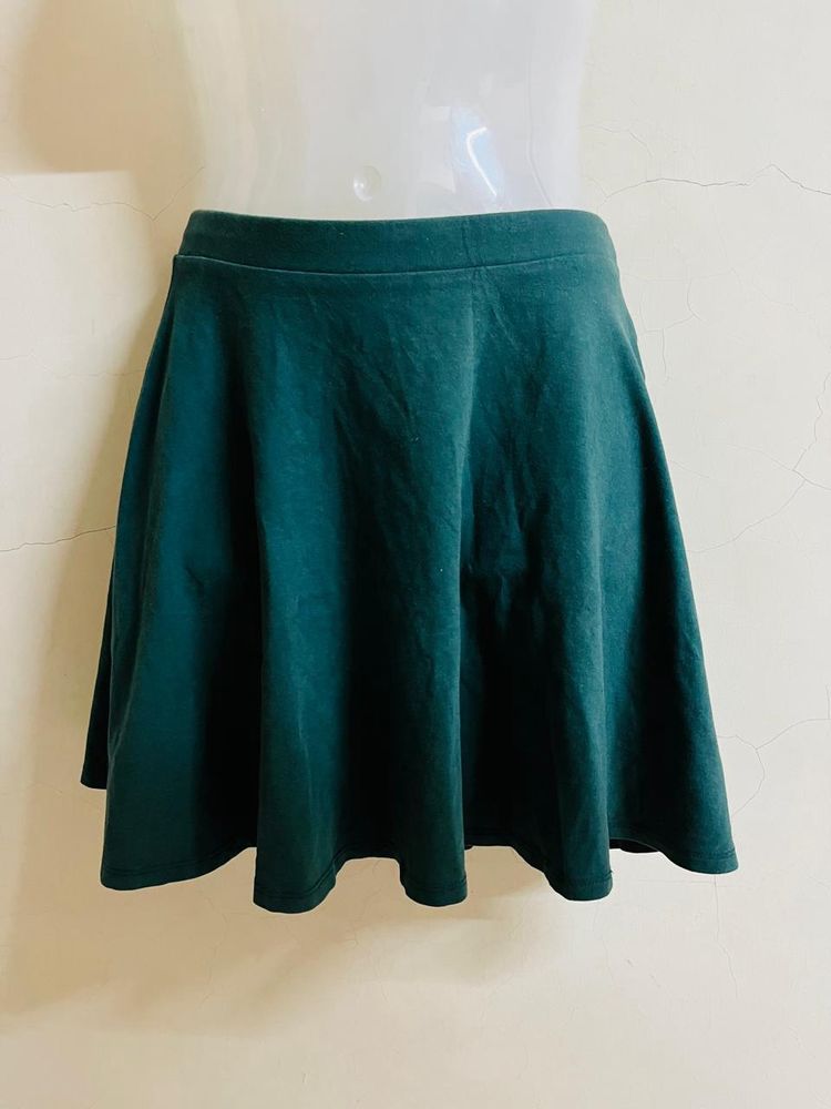 FOREVER 21 Branded Green Skirt🫶