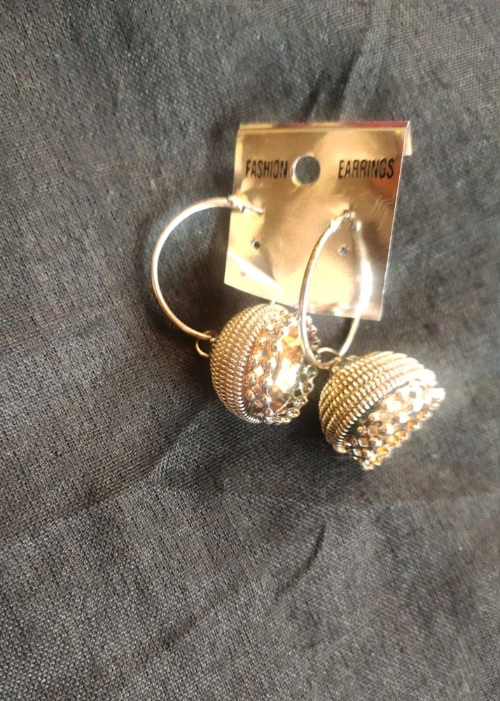 Kumkum Earing/New With Tag