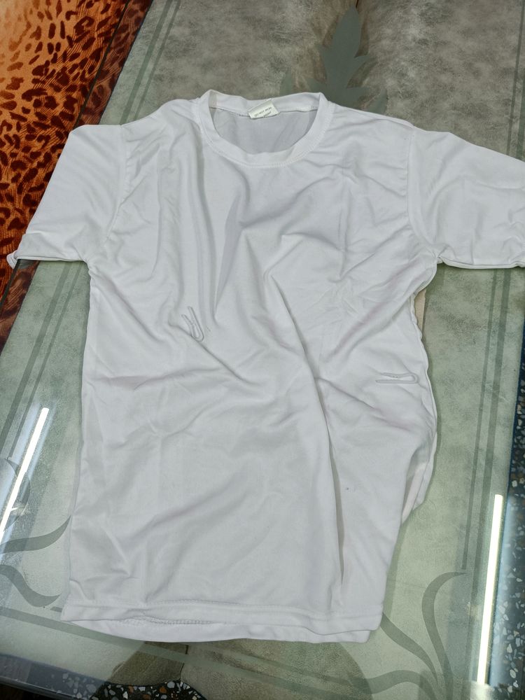 Unused White Tshirt