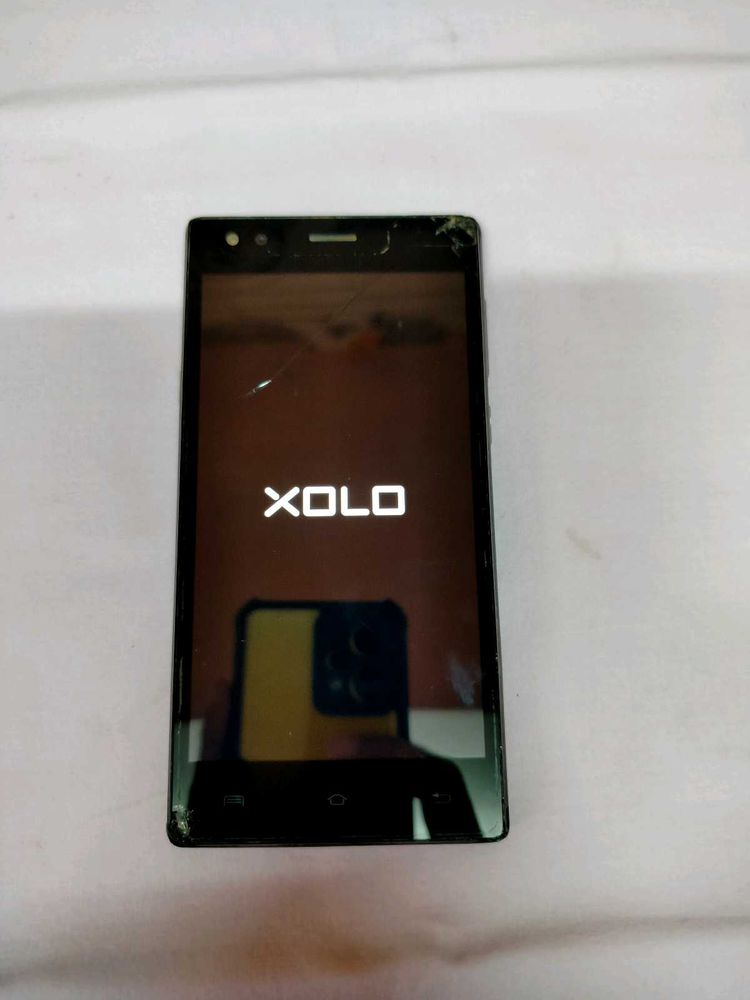 Working Xolo Smartphone Mobile Phone.