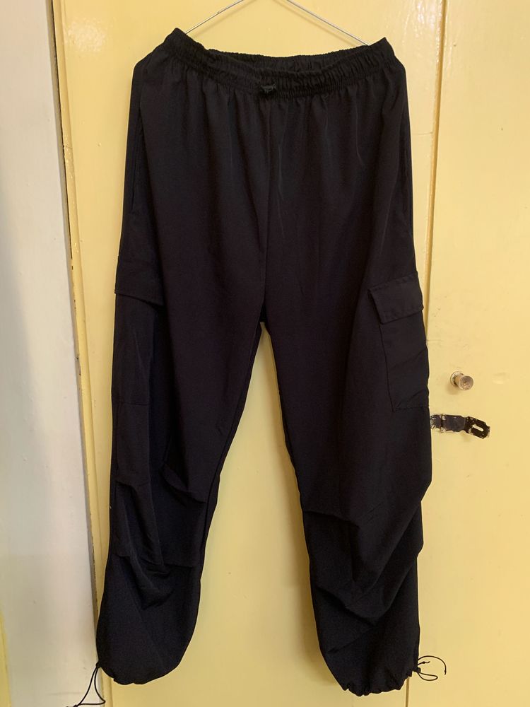 Parachute Pants Black