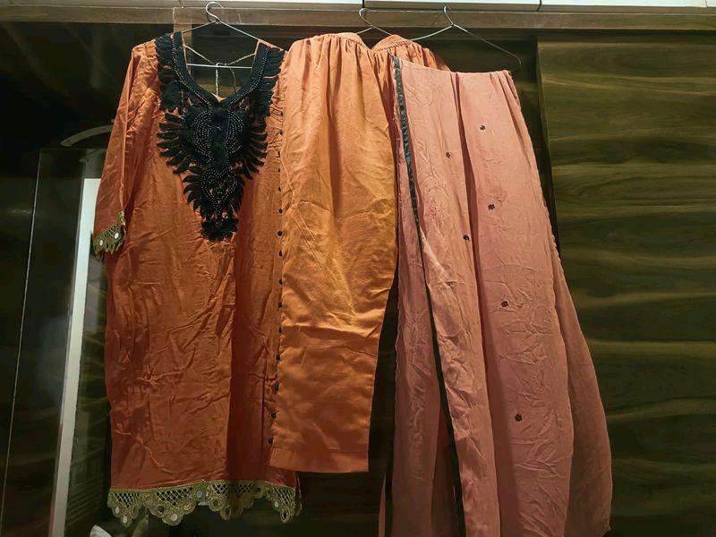 Salwar Suit With Dupatta