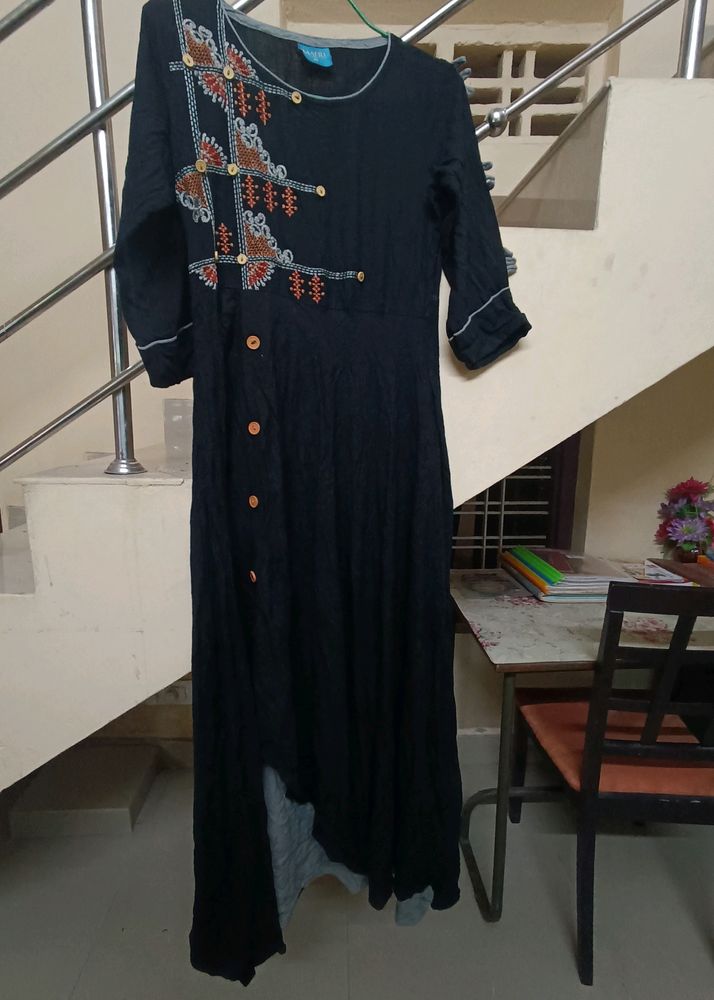 Black Kurta 😎size-M-Bust-34