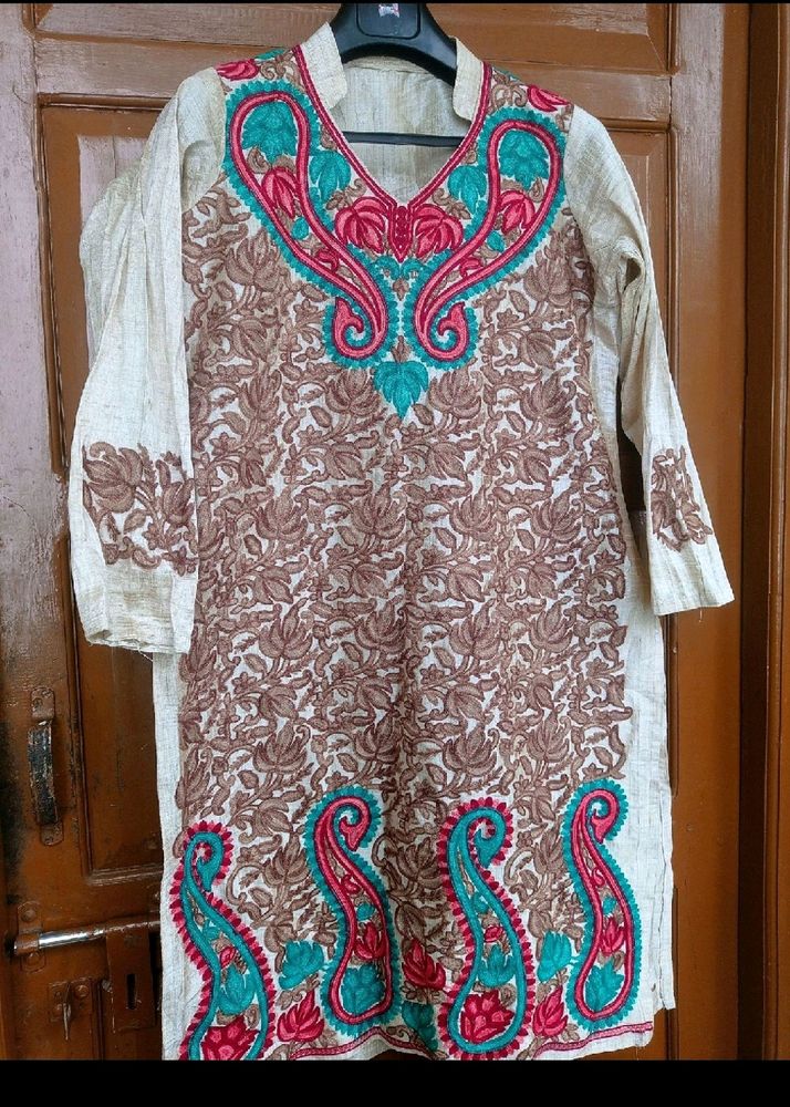 Kashmiri Kurti