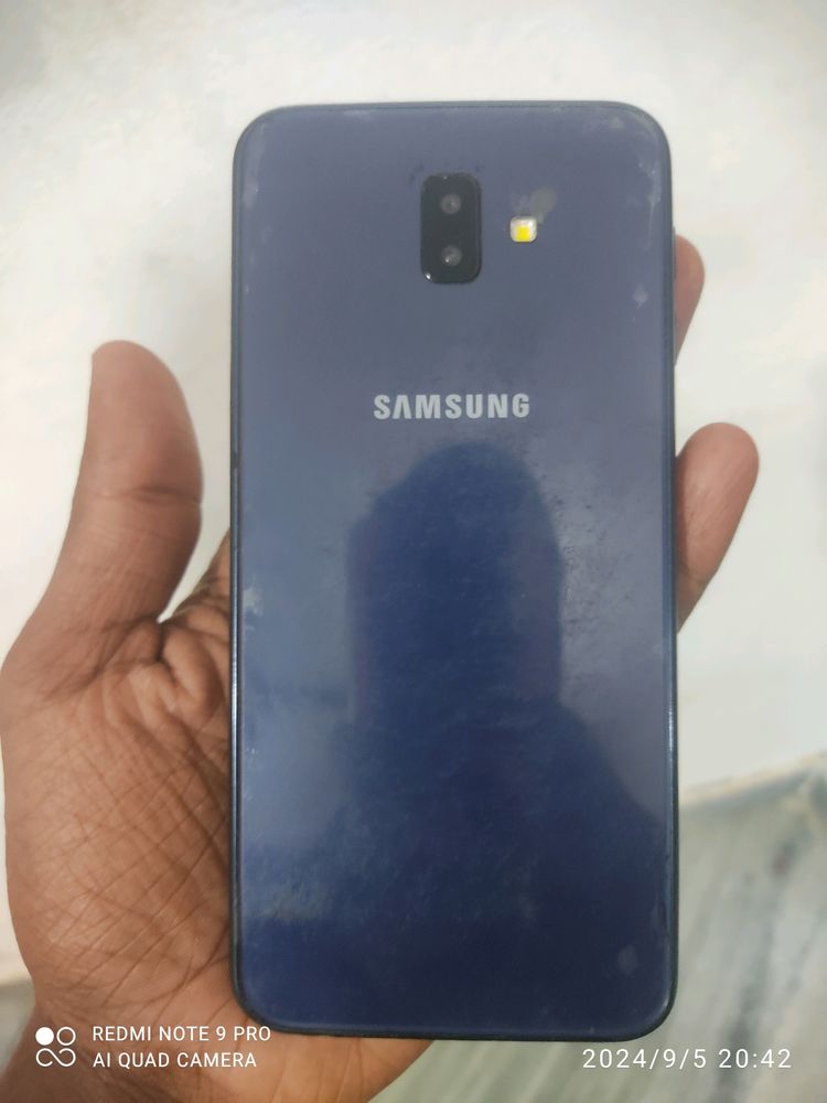 Samsung Galaxy J6 Plus