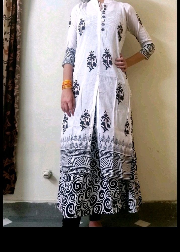 White Kurti