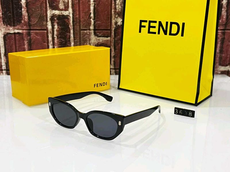 FENDI UNISEX SUNGLASSES WITH BOX