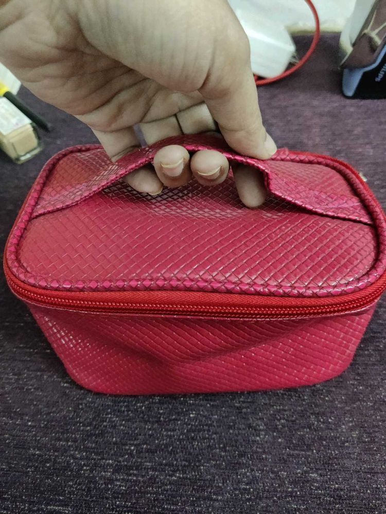 Makeup Pouch