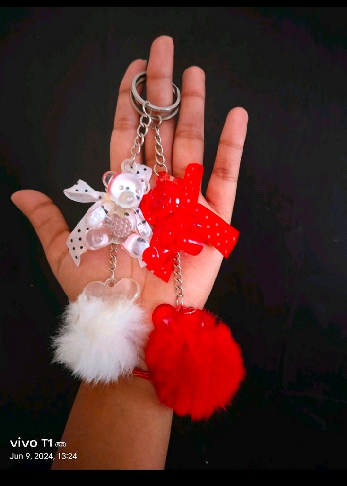 Price Dropped 🚨 New Set Of 2 Teddy Keychain 🎀❤️