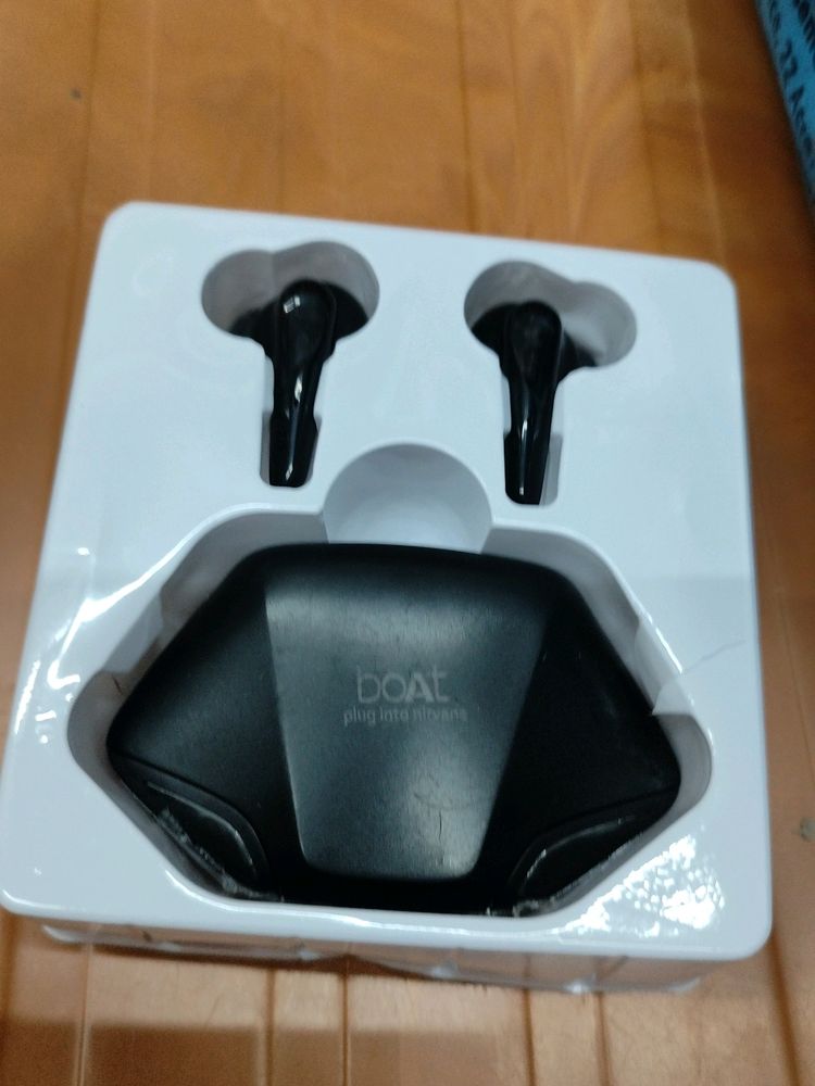 Boat Earbuds