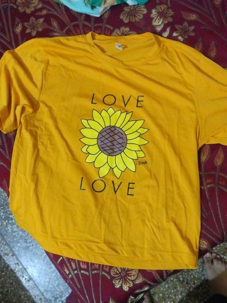 A Beautiful Yellow Tee