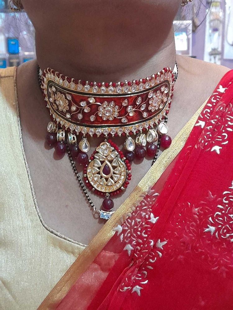 Red Kundan Kanthi