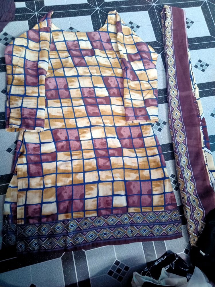 Salwar Suit