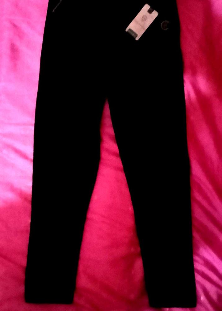 INDIAS TOP BRAND PANT AVAILABLE IN ONLY 950/-