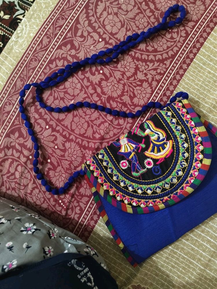 Jaipuri slingbag