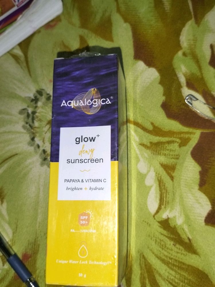 Aqualogica Glow+Dewy Sunscreen 50g