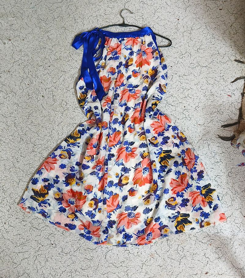 It's Pretty Dress..😍