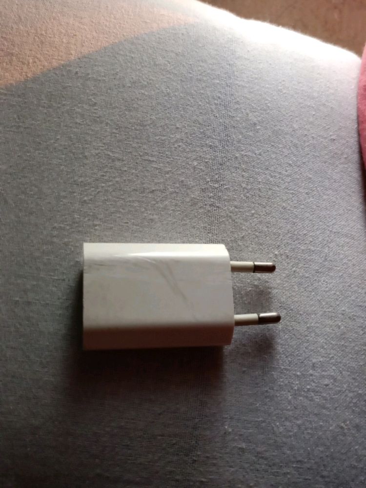 Apple Adapter