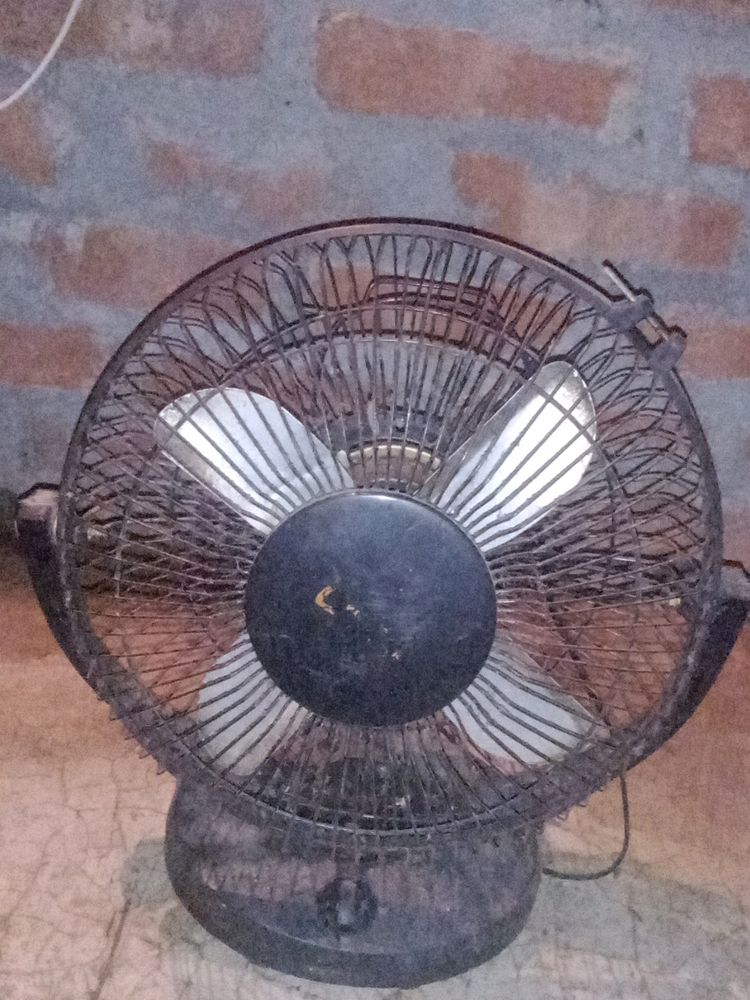 Table Fan