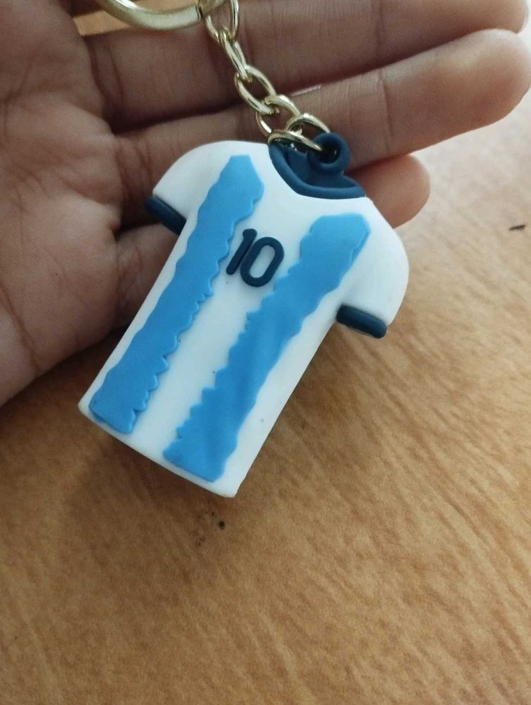 Messy Blue Jersey 3d Rubber keychain, Football, 10