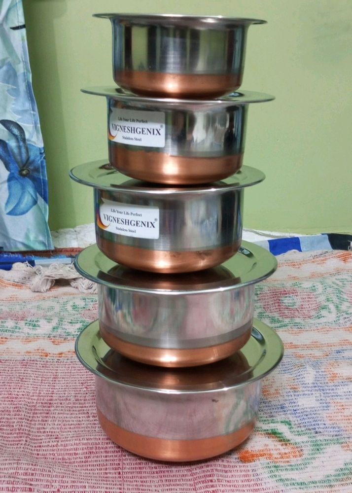 New/Unused 5 Copper Bottom Pateeli Set Wid Lid