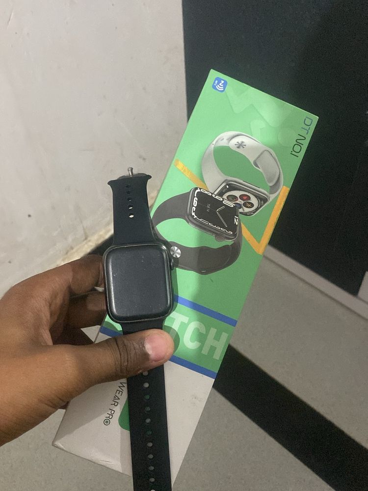 Dtno1 Smartwatch Non Used With Box