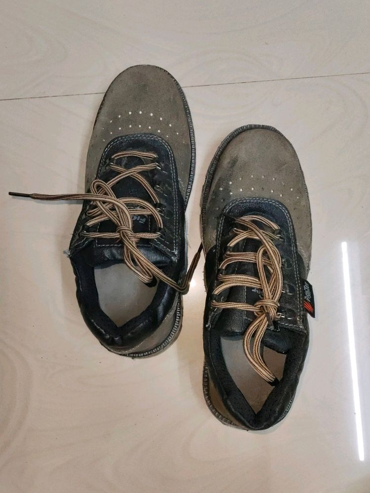 Men's Shoes