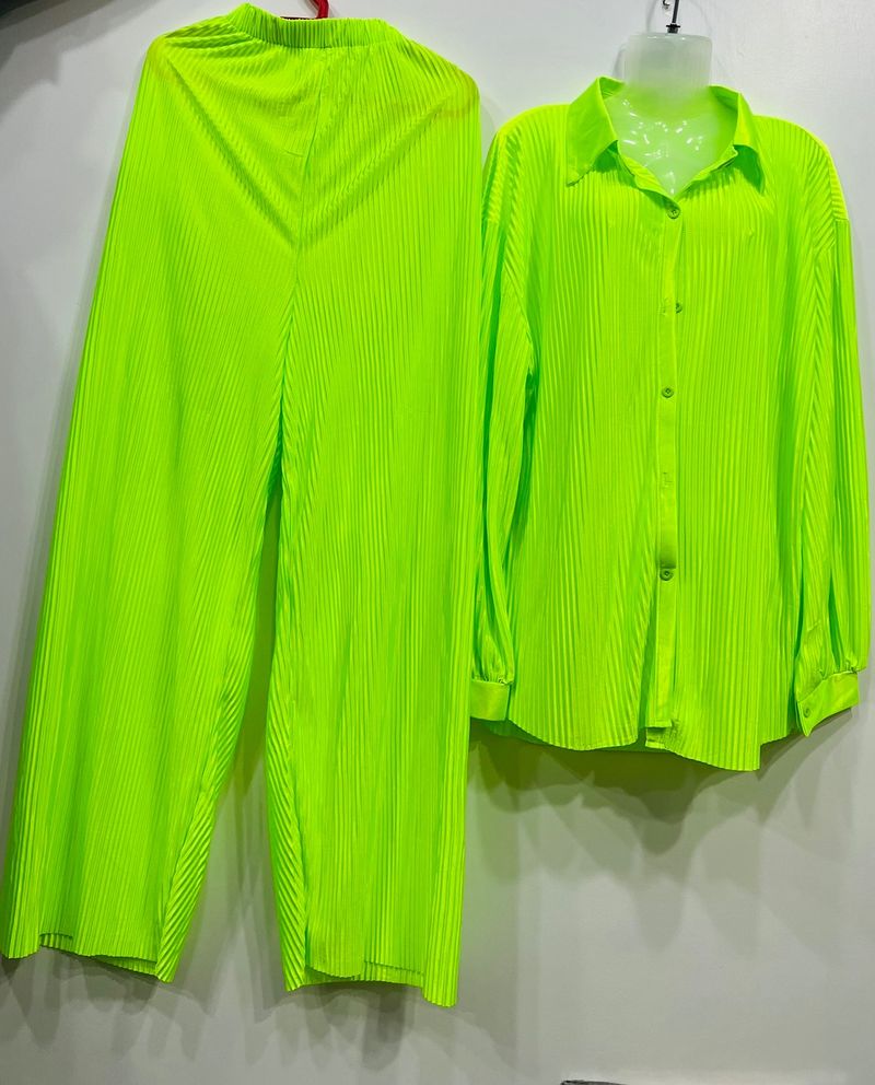 new neon green cord set