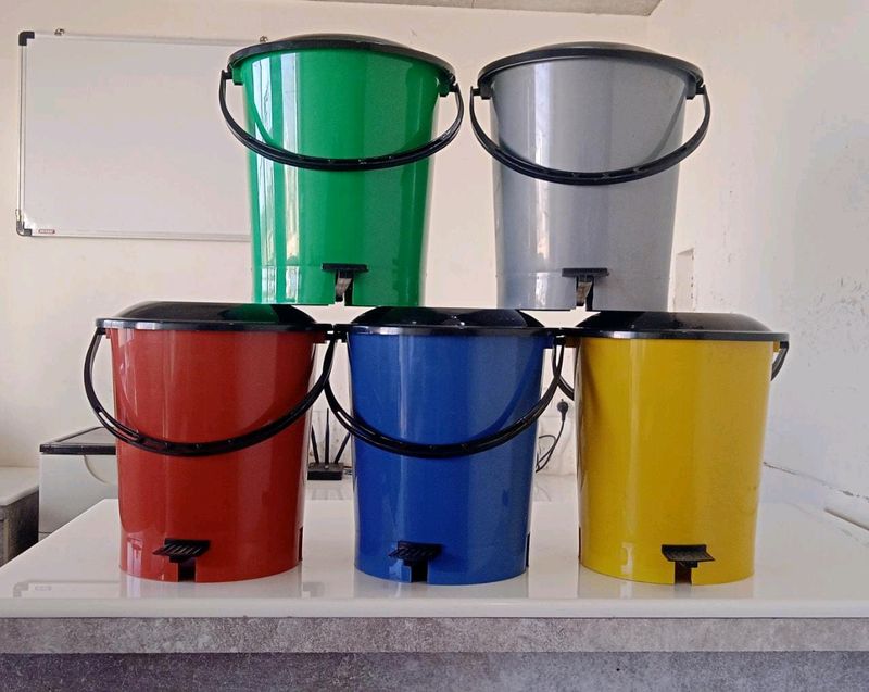 5 Pieces Dustbin 10 Lit