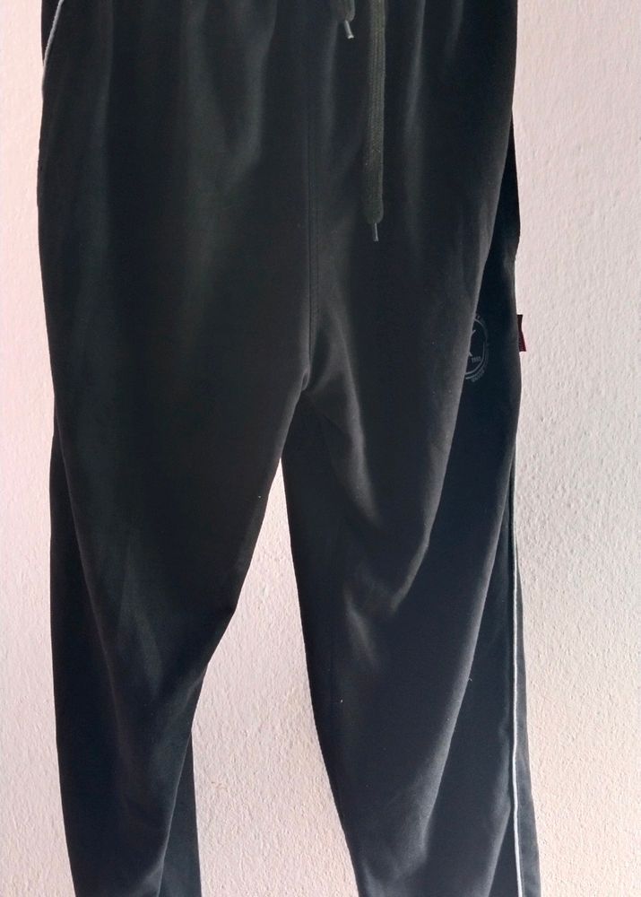 Women Track Pants