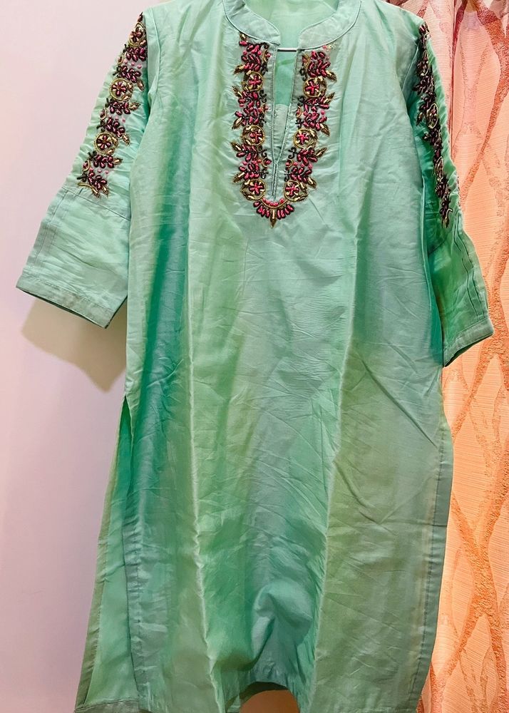 Heavy Handwork Kurti