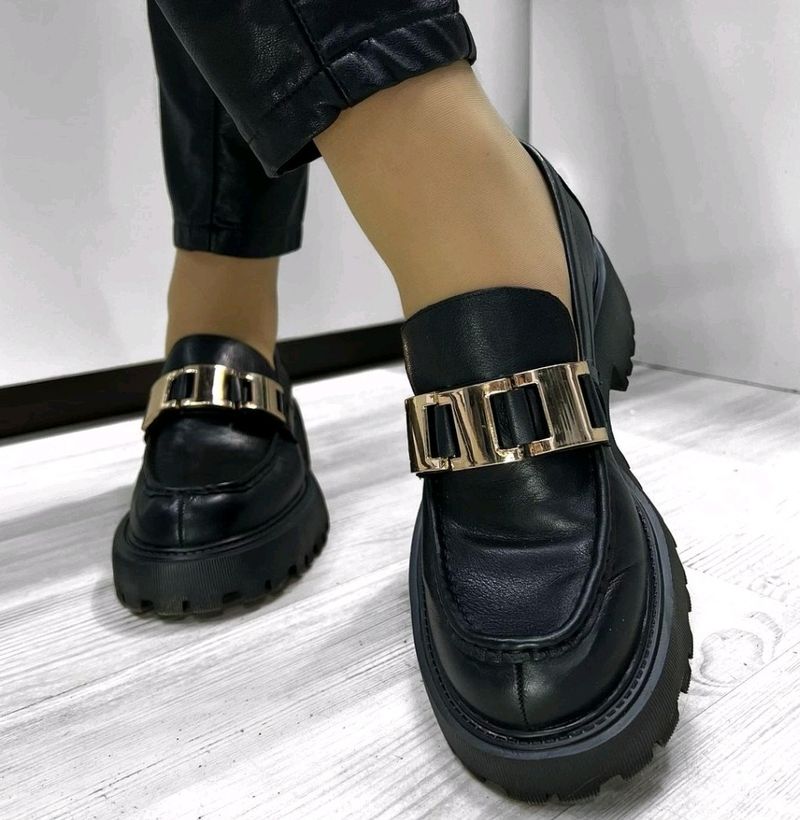 Chunky Loafers With Metal Buckle Detailing