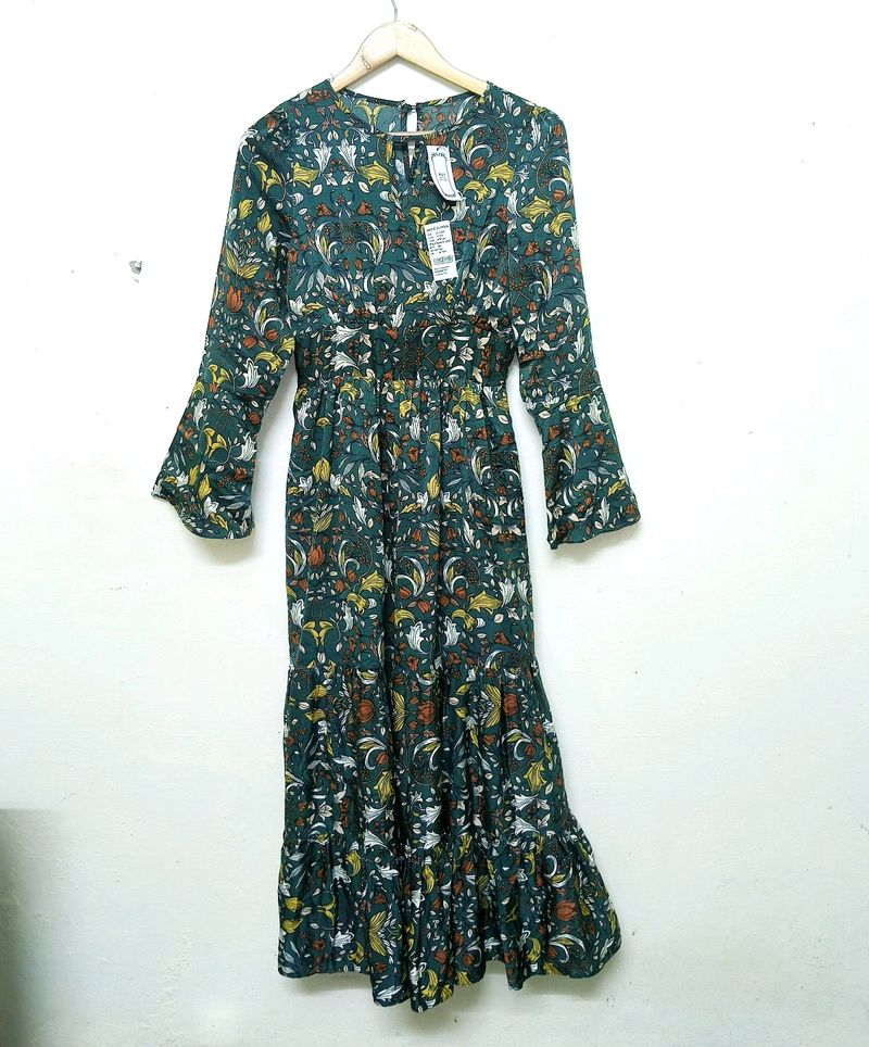 Trendy New Green Floral Print Dress For Women