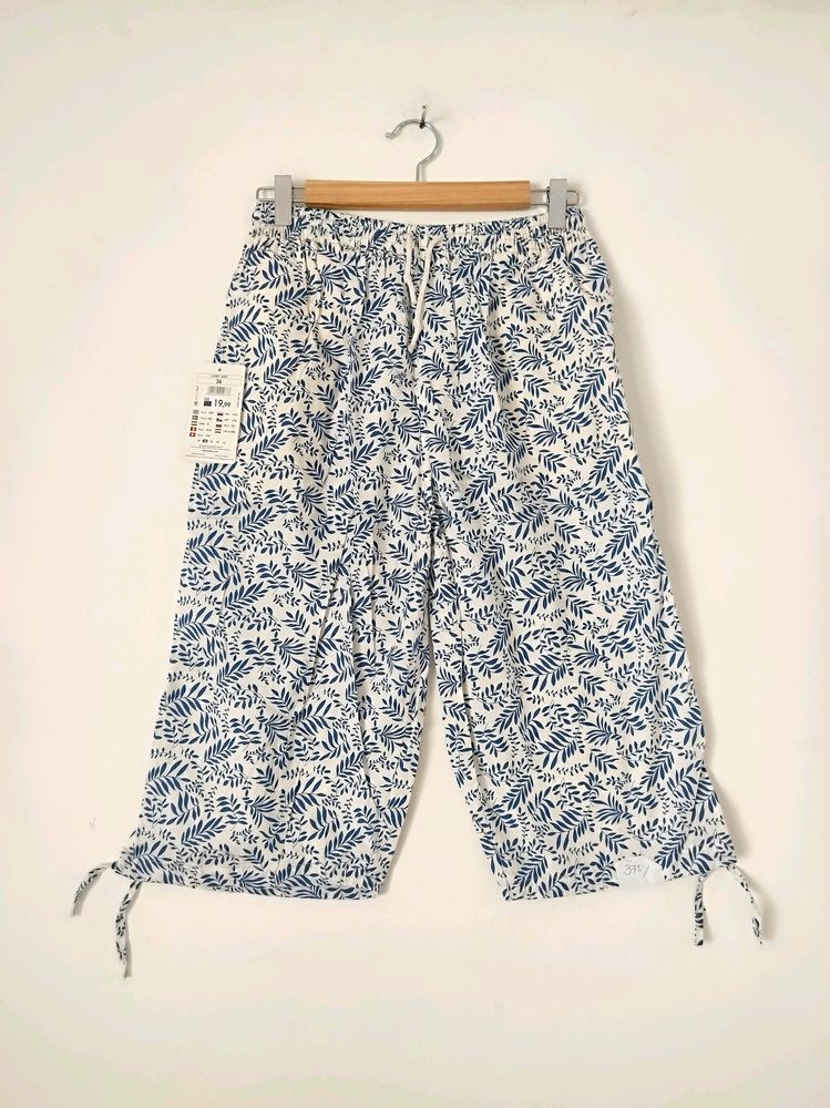 White Printed Knee Length Pant ( Women)